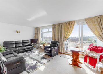 Thumbnail Flat for sale in Gladstone Parade, London