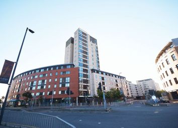 1 Bedrooms Flat for sale in Aquila House, Falcon Drive, Cardiff Bay CF10