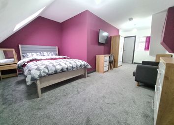 Thumbnail End terrace house to rent in Kingsway, Coventry