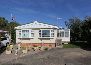 2 Bedrooms Mobile/park home for sale in Langar Woods Park Homes Est, Harby Rd Langar, Nottingham, Nottinghamshire NG13