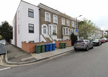 Thumbnail Flat to rent in Elmington Road, London