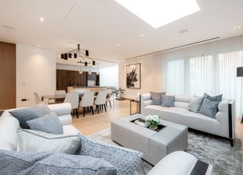 Thumbnail Town house for sale in Down Street Mews, London