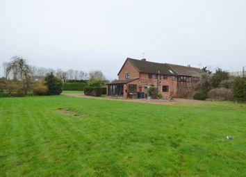 3 Bedroom Semi-detached house for rent
