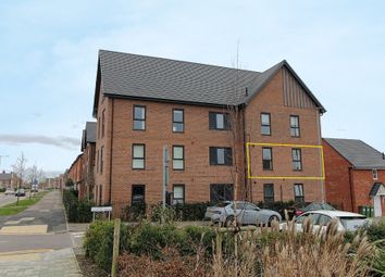 Thumbnail Flat for sale in Tay Road, Leicester
