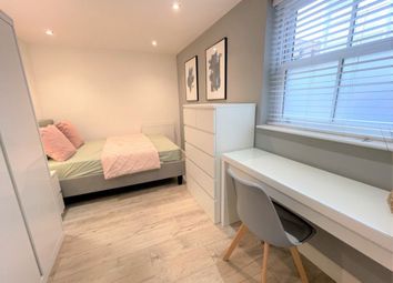 Thumbnail Room to rent in Room 2, Ft 2, 23 Priestgate, Peterborough