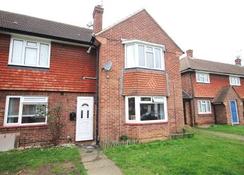 2 Bedrooms Maisonette for sale in Kent Close, Staines-Upon-Thames, Surrey TW18