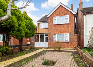 Thumbnail Detached house for sale in Grosvenor Road, Wallington