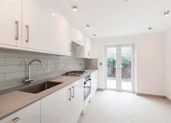 4 Bedrooms Terraced house to rent in Keith Grove, London W12