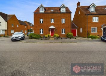 Thumbnail Detached house for sale in Snowdonia Way, Stevenage
