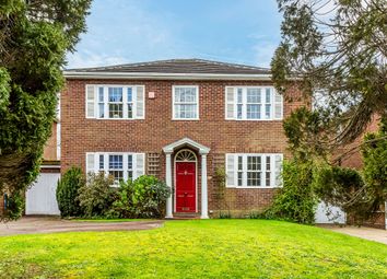 Thumbnail Detached house for sale in Meadow Bank, Mill Hill, Edenbridge