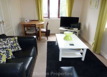 2 Bedrooms Flat to rent in Candleford Road, Withington M20