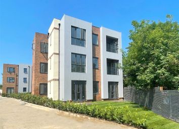 Thumbnail Flat for sale in Admiral Mews, 37 Arbour Lane, Chelmsford