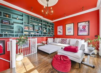 Thumbnail 2 bedroom maisonette for sale in Offord Road, Islington, London