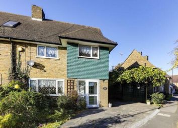 Thumbnail Property to rent in Bowles Green, Enfield