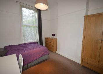 1 Bedrooms Terraced house to rent in Devonport Road, Shepherds Bush W12