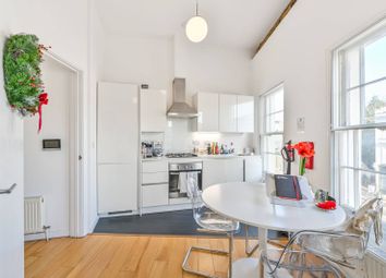 Thumbnail 1 bed flat to rent in Caledonian Road, Islington, London