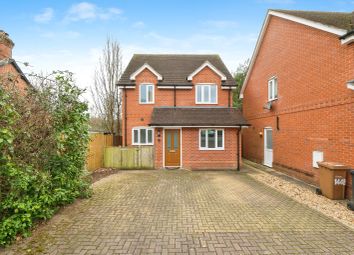 Thumbnail 3 bed detached house for sale in Botley Road, North Baddesley, Southampton, Hampshire