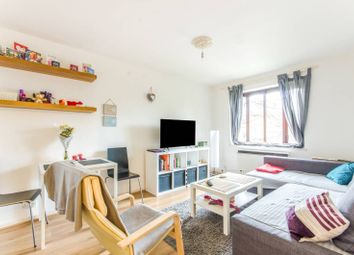 Thumbnail 1 bed flat to rent in Station Road, High Barnet, Barnet