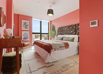 Thumbnail Flat for sale in London