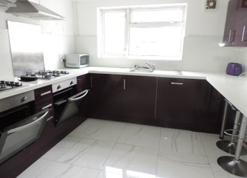 7 Bedroom End terrace house for rent
