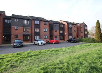 Thumbnail 1 bed flat to rent in Kinnerton Way, Exeter