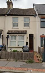 Thumbnail 2 bed flat to rent in Whitehorse Road, Thornton Heath