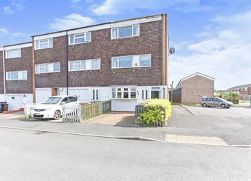 Thumbnail Town house for sale in Kennet Grove, Birmingham
