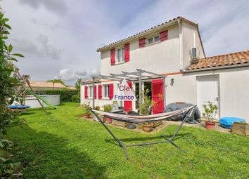 Thumbnail 5 bed detached house for sale in Grenade, Midi-Pyrenees, 31330, France