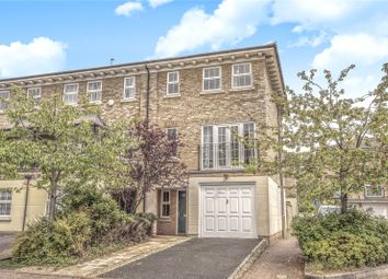 4 Bedroom End terrace house for rent