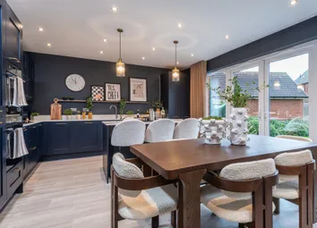 Redrow -Stratford - Kitchen - 72109