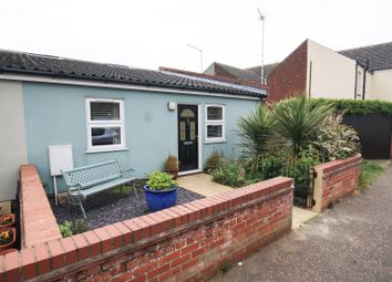 Thumbnail Bungalow to rent in Sussex Road, Gorleston, Great Yarmouth