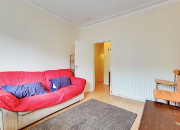 Thumbnail Flat for sale in Starfield Road, London