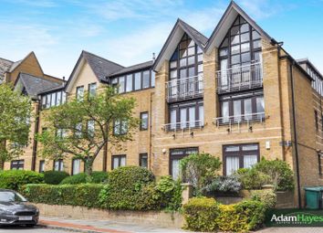 Thumbnail Flat for sale in Sandringham Gardens, North Finchley