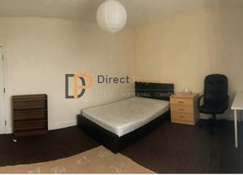 4 Bedrooms  to rent in Burley Road, Burley, Leeds LS4