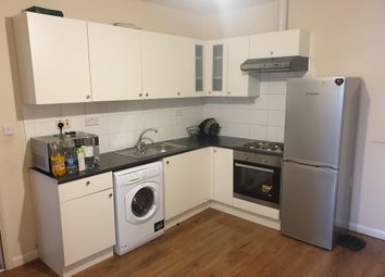 Thumbnail Studio to rent in Park Road, Ilford