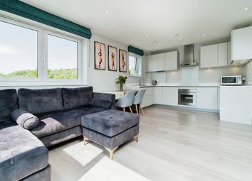 Thumbnail Flat for sale in Whyteleafe Hill, Whyteleafe, Surrey