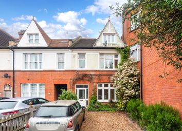 Thumbnail Flat to rent in Ewell Road, Surbiton