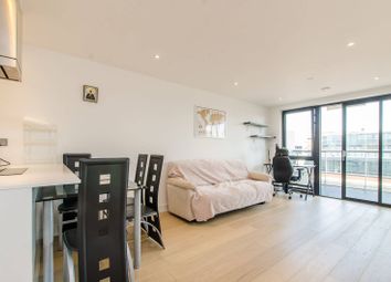 Thumbnail 1 bed flat to rent in Commercial Street, Spitalfields