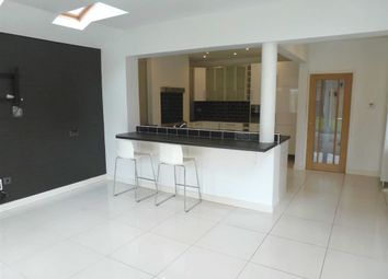 2 Bedroom Semi-detached house for rent