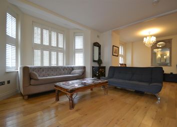 2 Bedrooms Flat to rent in Edwardes Place, London W8
