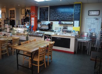 Thumbnail Restaurant/cafe for sale in Cafe &amp; Sandwich Bars S71, South Yorkshire