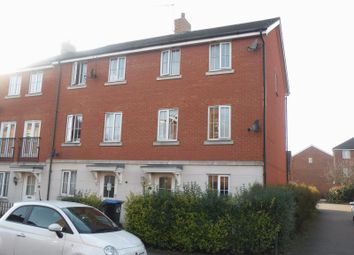 Thumbnail 4 bed terraced house to rent in Dragon Road, Hatfield