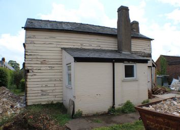 2 Bedroom Detached house for sale
