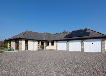 4 Bedrooms Bungalow for sale in Comerton Place, Drumoig, Leuchars, St. Andrews KY16