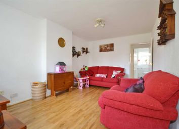 Thumbnail 2 bed maisonette to rent in South Dale, Chigwell