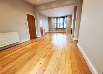 4 Bedroom Semi-detached house for rent
