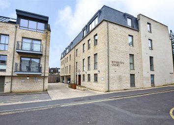 Thumbnail 1 bed flat for sale in Victoria Bridge Road, Bath