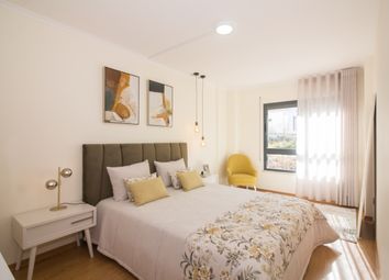 Thumbnail 4 bed apartment for sale in R. Da Horta, 2580-567 Alenquer, Portugal