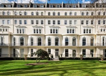 Thumbnail 1 bedroom flat to rent in Garden House, Kensington Gardens Square, London