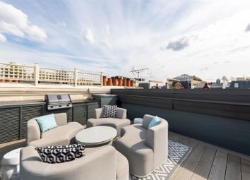 Thumbnail Flat to rent in Queen's Gate, London